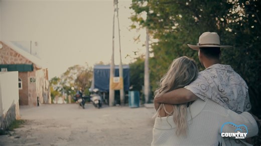 #NowPlaying on TCN: Leah Turner - T-Shirt Watch country music videos 24/7 via Roku, Amazon Firestick, Apple TV, or online: https://bit.ly/WatchTheCountryNetworkHere | The Country Network