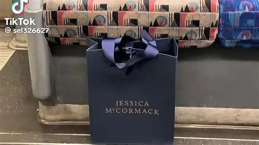 Peter Crouch leaves wife Abbey's birthday gift on Tube
