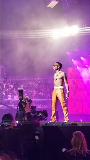 Soco Wizkid live performance at MIL tour at o2 London