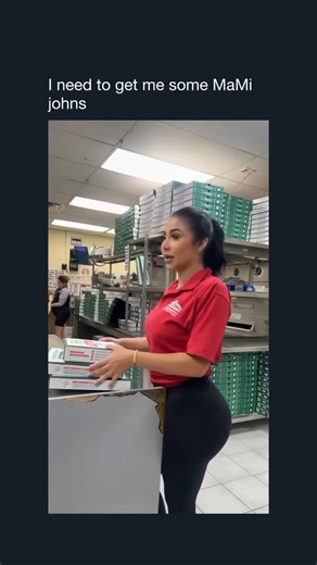 dojocuh on Instagram: "😭🙏🏽 Classic Cheesecake Recipe 🍰 Ingredients (for an 8-inch springform pan): - Crust: - 1.5 cups graham cracker crumbs (about 12 crackers) - 1/4 cup sugar - 1/2 cup unsalted butter, melted - Filling: - 16 oz (2 packs) cream cheese, softened - 1 cup sugar - 1 tsp vanilla extract - 3 large eggs - 1/2 cup sour cream - 1 tbsp lemon juice (optional, for a slight tang) - Optional Topping: - Fresh berries, whipped cream, or fruit compote"