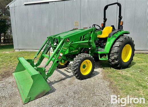 2017 John Deere 4052M MFWD Compact Utility Tractor W/Loader | Agriculture
