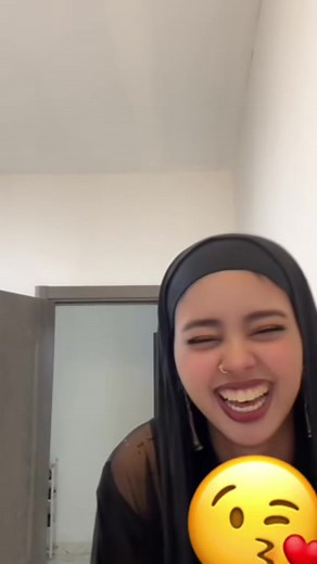 Understanding Azma and Muyniy Emotional Dynamics