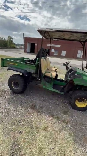 GovDeals: John Deere Gator Hpx 4x4
