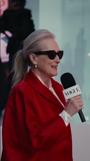 Il red carpet si è trasformato in una passerella. 👠