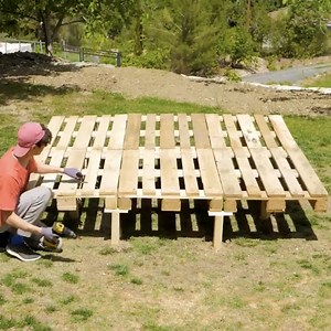 DIY wooden crafts for the backyard! | 5-Minute MAGIC