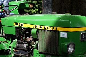 John Deere 1630