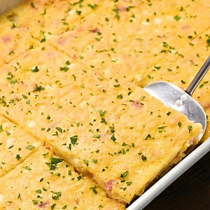 24K views · 51 reactions | RECIPE HERE --> https://www.julieseatsandtreats.com/baked-omelette/ Any easy way to make Ham & Cheese Omelette in the oven!  | Julie's Eats & Treats - Easy, Family Friendly Recipes | Facebook