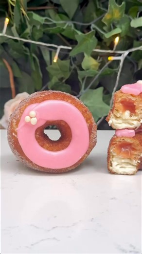 Filled with fragrant white peach jam and paired with silky lychee ganache, February’s Cronut® is made for winter days and early Valentine’s treats. Baked fresh in New York City, shipped to your door. 🥐 Available now at Dominique Ansel Bakery SoHo. 🚚 Nationwide shipping now live at DominiqueAnselOnline.com. | Dominique Ansel Bakery