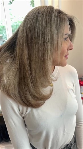 Our daily reminder 🪽 Romanticize your day and book your blonde.lab appointment.