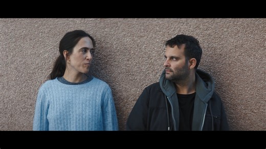 Can you love someone without letting yourself get your hopes up? Watch all episodes of THE NEW YEARS in the US, UK, Latin America, Turkey, Canada, Netherlands, Ireland, India, Australia and more. | MUBI