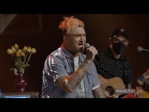 New Found Glory - Hit Or Miss (Live from NFG Unplugged)