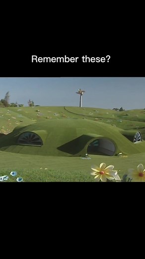 Exploring the Abandoned Teletubbies Set