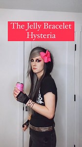 2.5M views · 10K reactions | did this rumor hit you school? #reels #2000s #nostalgia #millennials | Jessica Conrad | Facebook