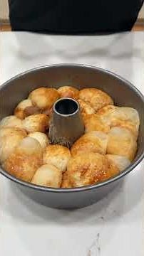 Easy Overnight Monkey Bread #breakfastrecipes #easyrecipe