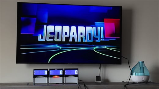 Nuevo intro de Classroom Jeopardy 2011