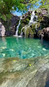 Who’s heading to Watkins Path this weekend?! 😍 The Watkins Path is one of the main routes to reach the summit of Mount Snowdon, the highest peak in Wales. Along the Watkins Path, hikers encounter several scenic spots, including the stunning Watkins Path Waterfall 💦 🎥 @katiespearpoint 📍 Watkins Path, Wales 🏴󠁧󠁢󠁷󠁬󠁳󠁿 #travel #travelgram #travelling #uk #uk_greatshots #uk_shots #visituk #uk_shooters #uk_outdoors #ukscenery #uktravel #ukhiddengems #exploreuk #exploremore #explore_britain #t