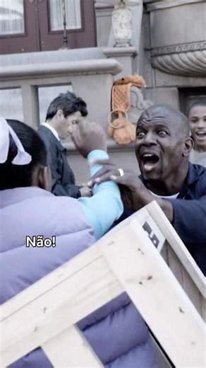 PAI TÃO LEVANDO A TONYA! 🕺
