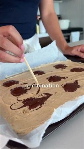 CHUNKY MONKEY FROZEN YOGURT BARK