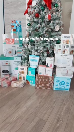 Breanna Seibel on Instagram: "🎄THE ULTIMATE CHRISTMAS GIVEAWAY🎄 ✨11 WINNERS✨ 🚨$1700+ OF PRIZES🚨 WHAT YOU WIN: WINNER #1: Blue Hawaiian just ingredients electrolytes Vita coco *flavor may vary Clean Simple Eats 10 flavor variety pack Clean Simple Eats best sellers variety pack Terez & Honor eye patches WINNER #2: Momcozy M9 Pump Terez & Honor eye patches WINNER #3: Buddle Healing Bundle Buddle Bum Case Terez & Honor eye patches WINNER #4: Willow Wave manual pump Wi