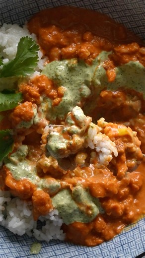 This Butter Cauliflower and Chickpeas with Mint Cilantro Sauce is the mindless, shortcut, nutritious dinner you need to finish out January! | Pinch of Yum