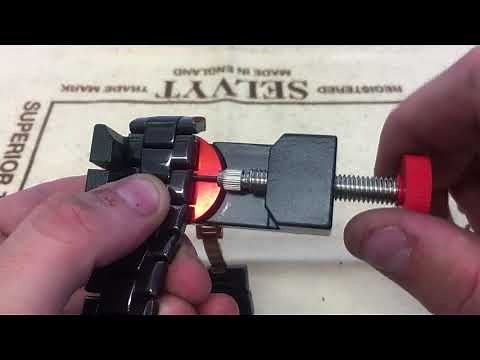 Ceramic watch link removal