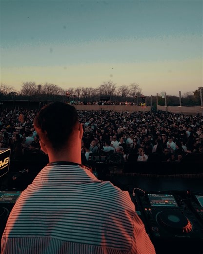SVG MGMT | Agustín Giri es un DJ y productor argentino nacido en Mar del Plata, cuyo sonido lo llevó de la escena local a los principales escenarios... | Instagram