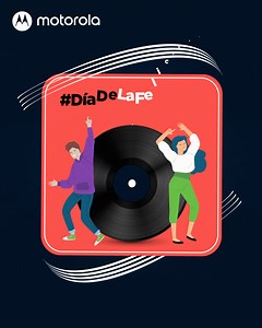 Déjanos en los comentarios esa canción que siempre te hace bailar de alegría y celebremos juntos el #DíaDeLaFelicidad. 🕺🏻💃🏽 #hellomoto #Música #Playlist | Motorola