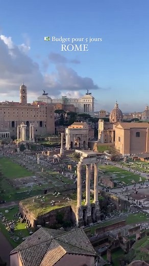 Quel budget pour un séjour de 5j à Rome🇮🇹 ? Parlons peu, parlons prix 🤑! Je vous donne un ordre d’idée des prix pour que vous puissiez organiser votre prochain séjour dans la ville éternelle 🙂 - 260€ billet d’avion AR ✈️ (vous pouvez trouver moins cher hors saison) - Env 35€ pour les trajets jusqu’à l’aéroport - Env 100€ pour les visites : pensez au Roma Pass (48h ou 72h), il vous permettra deux entrées gratuites dans une sélection de lieux culturels et de prendre le bus gratuitement - Env 1