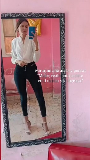 Lo lograste!!! ✨️ . . . @destacar #viralpost2025シ #viralpost2025 #facebookviral #abogado #lawyer #viralreelsシ #fashion #fashionstyle #moda #model #motivacion #progreso #progress | Maria Alejandra