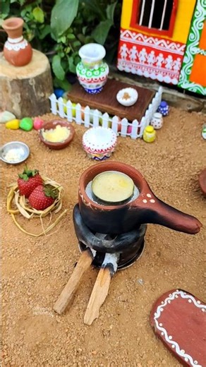 miniature strawberry cake 🍓🍰 mini cooking #shorts #mini #food #cooking #recipe #cake #milkcake