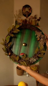 41K views · 661 reactions | Hobbit door wreath DIY #hobbitdiy #hobbithome | Sibster | Facebook