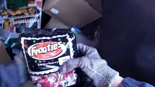 Massive Dumpster Diving Haul! #dumpsterdiving #free #haul #oddly | Heather's Hauls Dumpster Diving Finds