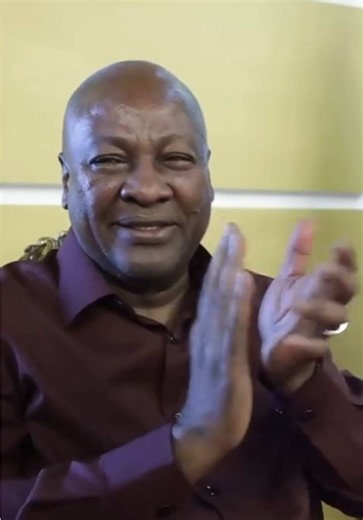 President Mahama extends words of encouragement to the Black Stars ahead of their opening game against Panama in the 2026 World Cup #gistsonline