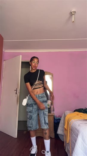 Faith 💋 (@faith_marinus)’s videos with original sound - madi monroe