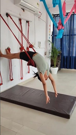 Wall Rope Yoga: A Guide To The Most Fun Form Of Yoga😜