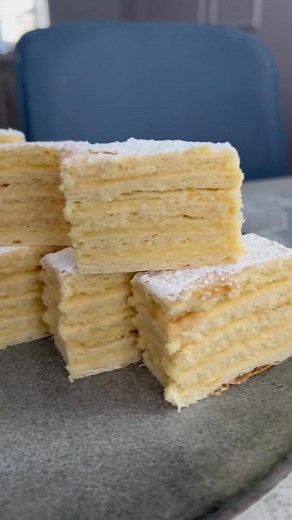 Rețetă prajitură Albă ca Zăpadă cu cremă de lămâie