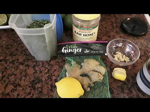 Moringa tea with ginger, lemon and honey!