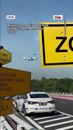 Air Force One Flies Off from Kuala Lumpur, Bound for Tokyo