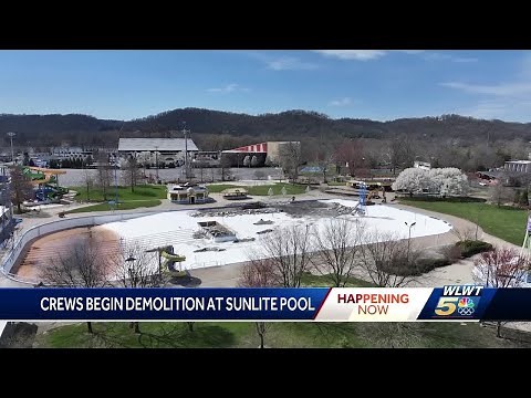 Demolition begins on Coney Island's Sunlite Pool