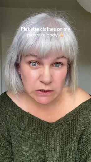 Stylish Plus Size Jumper for All Seasons