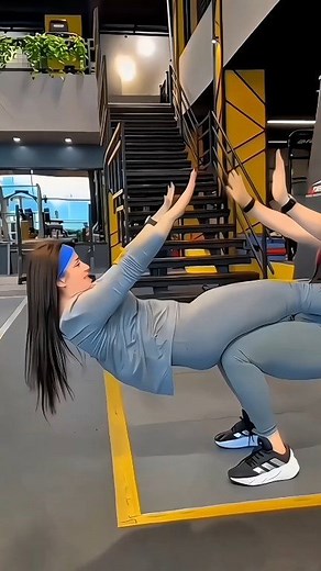 647K views · 28K reactions | Inside the Physical Training of Military Women #fblifestyle #usmilitary #viralvideo #usa #aviationlovers | Vitória | Facebook