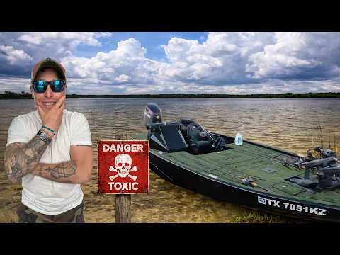 Fishing Floridas Most SECRET Lake - Massive Fish Kill