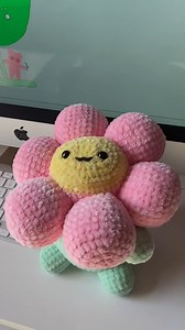 Crochet a lazy daisy ^.^ #crochetdaisy #daisy #daisyflower #daisycrochet #Handmade #amigurumi #yarnlove #crochet #cute #diy #handmadeplushies #crocheting #kawaii #fyps #yarn #amigurumiaddict #plushies #handcrafted #chunkyyarn #amigurumilove #crochetflower #crochetpattern #amigurumitoy #crochetaddict #toys #crochetlover #amigurumicrochet #lazy | Crochet Secret Ideas