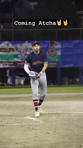 101 reactions · 24 shares | Legal or illegal 樂漏❤️ This style of pitching is legal in the men's game. Should this be allowed in the women's game? Comment below #softballismylife #softballrules #SoftballWorldCup #softballpitching | Softball Clubhouse | Facebook