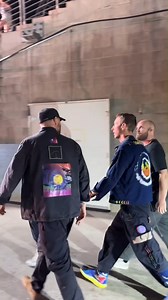 #ColdplaySydney | Así comienza la primera noche mágica de @coldplay en Sydney (06/11/2024) . . #Coldplay #ColdplayConcert #Sydney #ColdplayAustralia | T H E / S C I E N T I S T