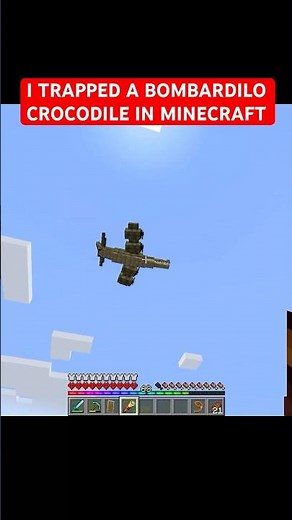 I TRAPPED A BOMBARDILO CROCODILE IN MINECRAFT HARDCORE #minecraftmods #minecraft