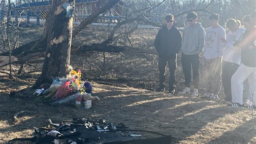 Community gathers to remember 18-year-old Mason Alexander, HSE grad killed in Fishers crash