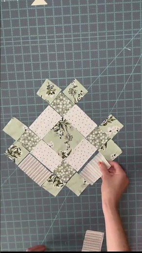 Table Topper 16 beginner friendly sewing pattern @thequiltedcow #beginnersewing #beginnerquilter