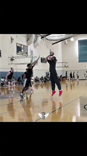 Aaron Gordon is HIM🔥#basketball