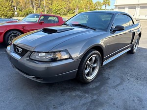 2003 Ford Mustang